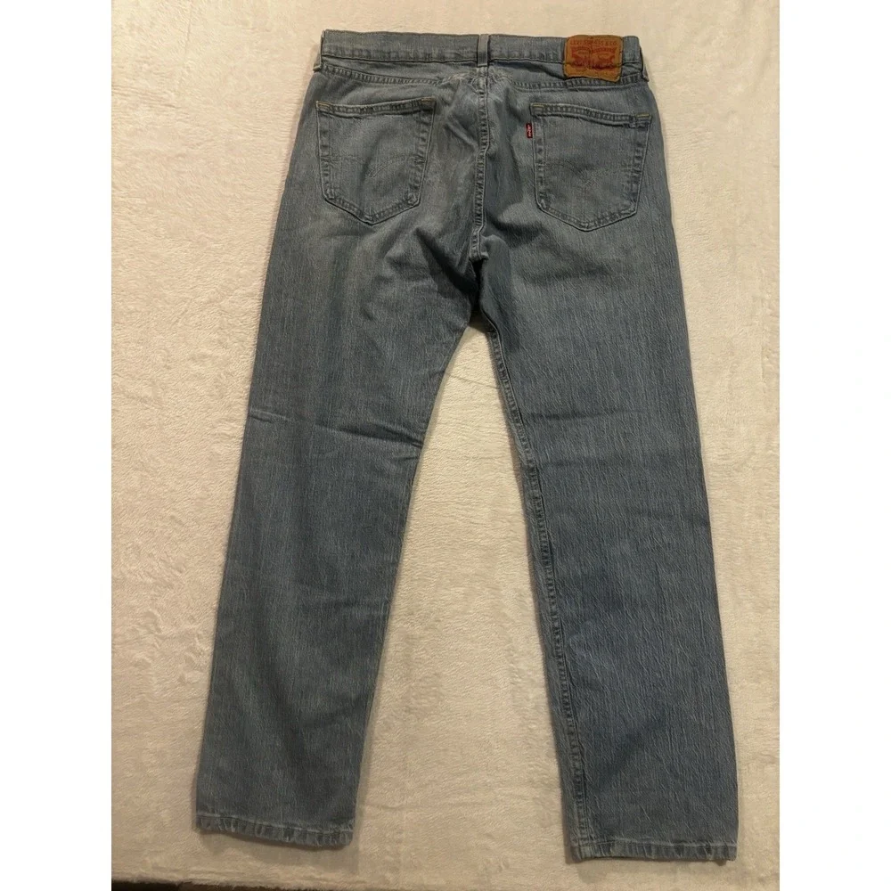 Levis see photo